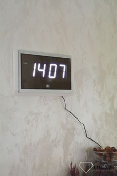 Zegar cyfrowy z zasilaniem sieciowym i wyświetlaczem i alarmem XONIX 2502. Zegar cyfrowy na ścianę białe cyfry. Zegary cyfrowe. Zegary z dużymi cyframi. Zegar podświetlany (3).JPG